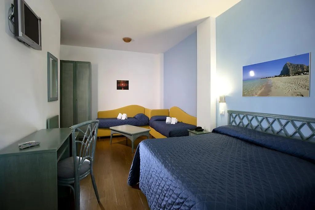 Agave Superior Rooms San Vito Lo Capo Bed & Breakfast